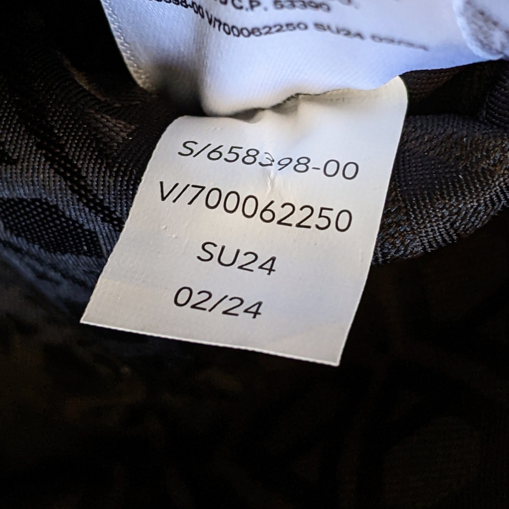 Athleta Revive Modular Black Crossbody Bag Like New - Picture 9 of 14